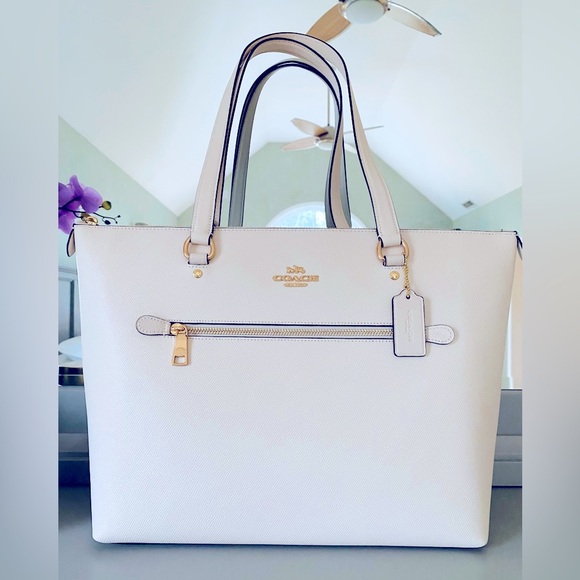 Coach Handbags - Coach Tote with tags.